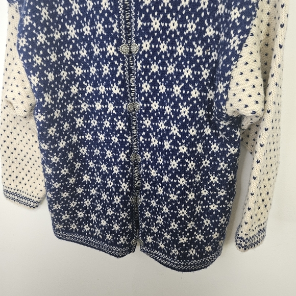 Vintage Hand Knit Norwegian Cardigan Sz L Nordic Lice Blue - Picture 9 of 16